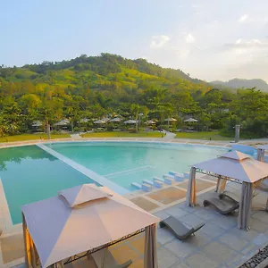 **** Resort Canyon Leisure Farms Philippines